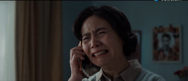  999感冒灵系列创意短片《谢谢你，陌生人》之《电话》