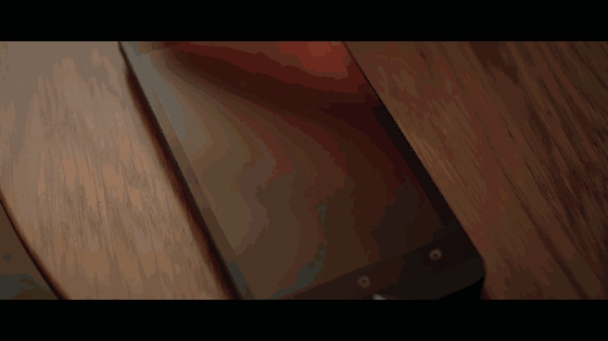  百雀羚反套路母亲节短片《当周董遭遇霸道总裁》